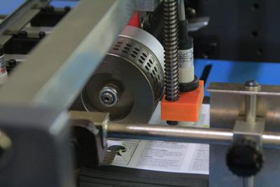 PRY-660T Machine &agrave; plier du papier avec couteau ind&eacute;pendant 3