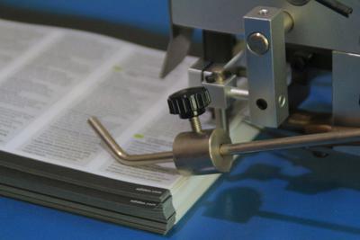 PRY-660T Machine &agrave; plier du papier avec couteau ind&eacute;pendant 4