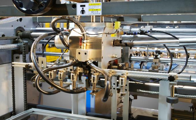 BK-800D machine de laminage de carton semi-automatique 3