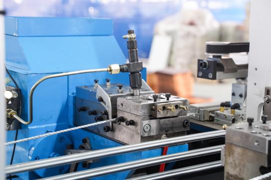 Machine d'insertion de câbles dans des sacs en papier PRY-450A 7