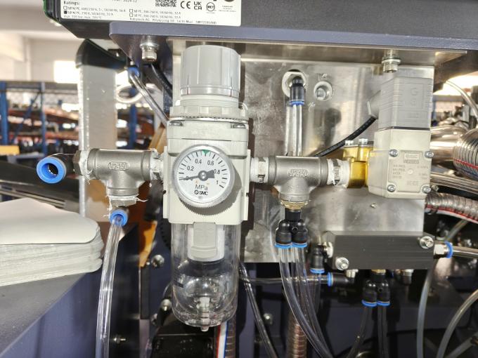 PRY-220/300 machine de fabrication de glaces à grande vitesse de type cône à manche de tasse en papier 12