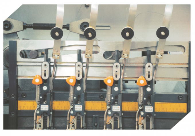 PRY-8D machine de collecte et de taille de selle de livre 7