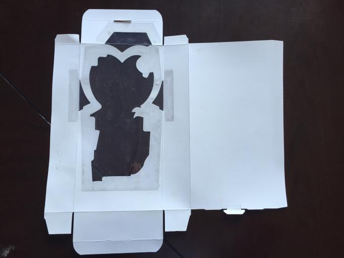 TCPP-1200 Machine à encartage de fenêtre pour boîtes cadeaux entièrement automatique 10